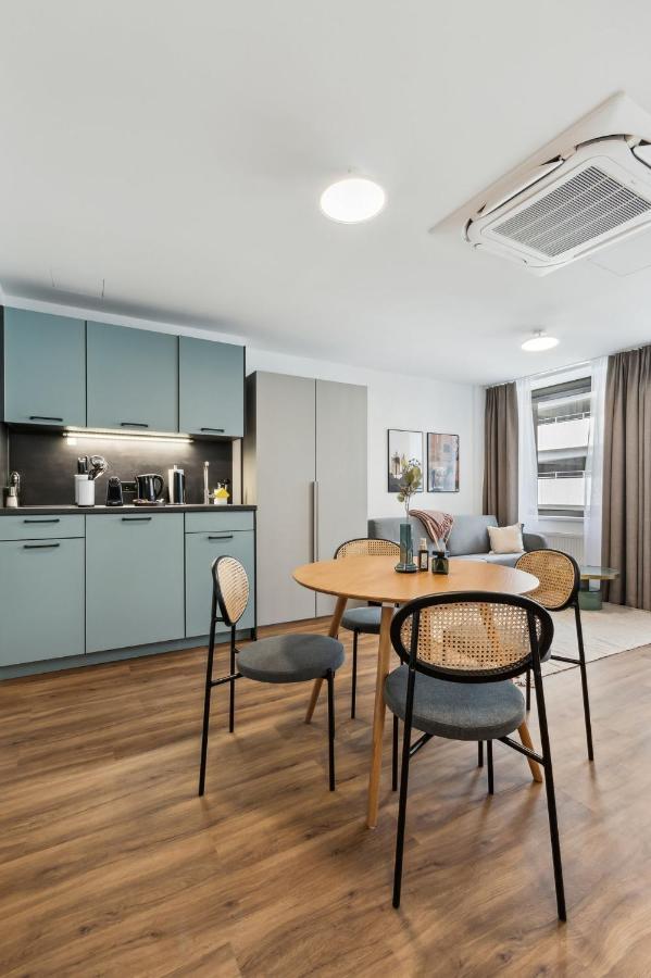 Apartment Limehome Oberhausen Paul-reusch-str Oberhausen (North Rhine-Westphalia)